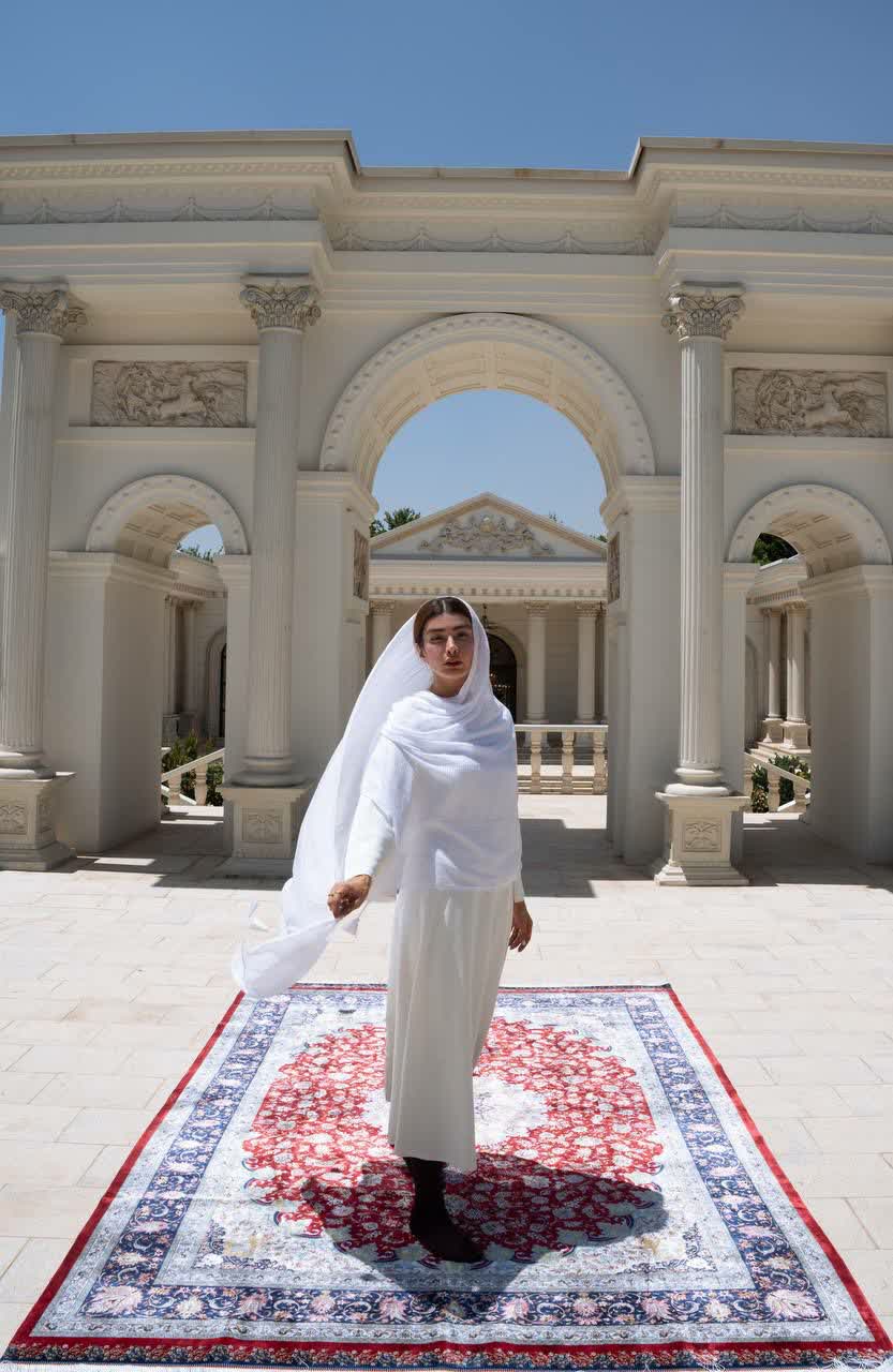 فرش ماشینی ابریشمی _ کد 4513 - تصویر 2